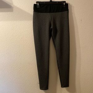 No brand honeycomb ruched booty leggings size large